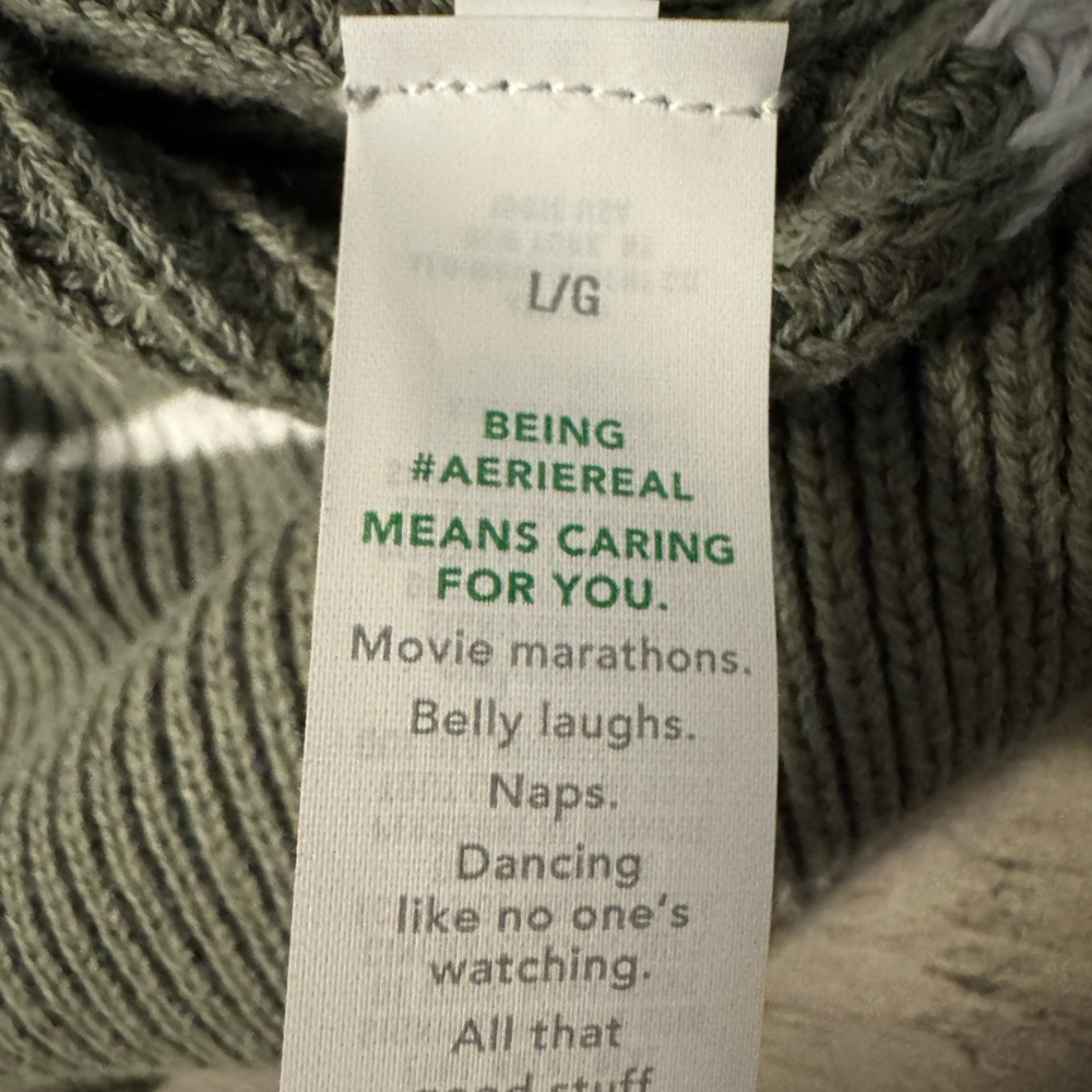 NWT- Aerie Olive and White Knit Sweater - Picture 2 of 3